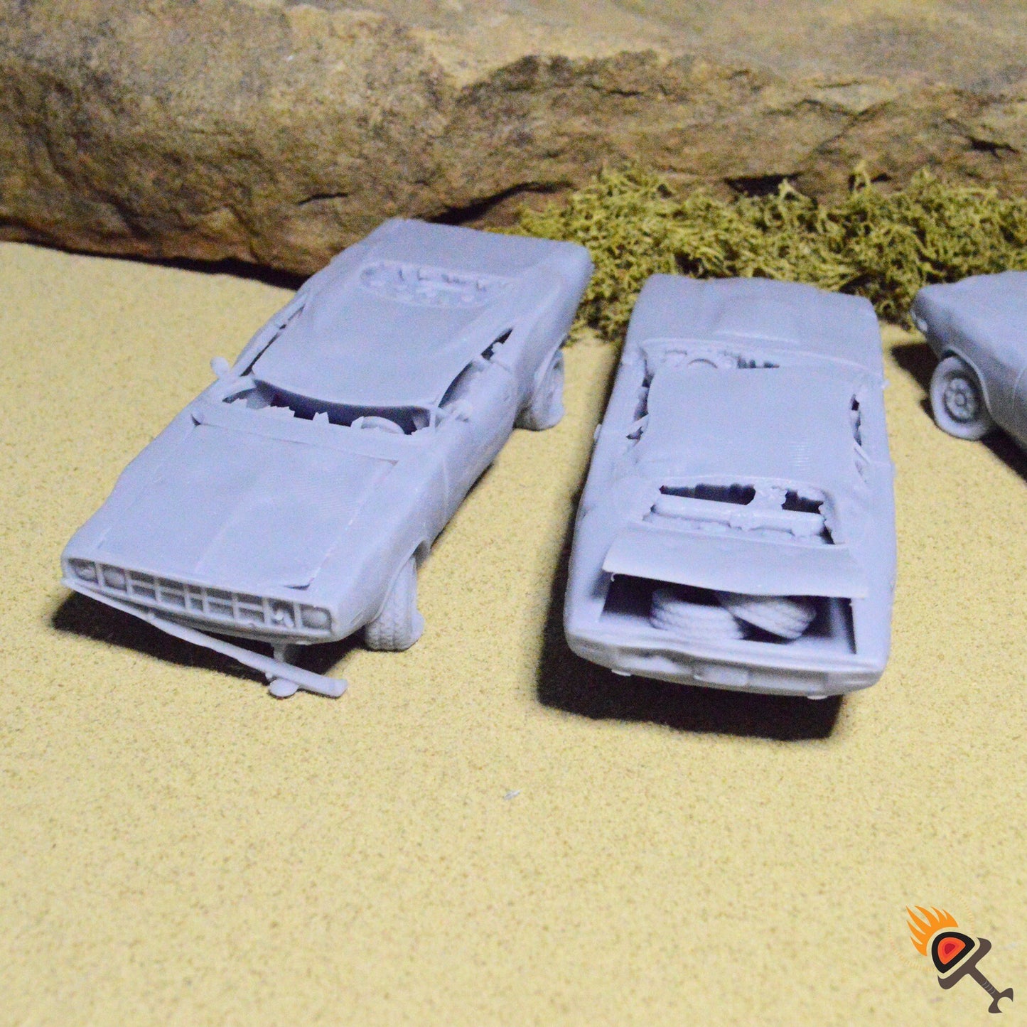 Miniature Scrapyard Cars 15mm 20mm 28mm 32mm for Gaslands Terrain, Fallout Wasteland Urban Post-Apocalyptic Junkyard Wrecked Cars