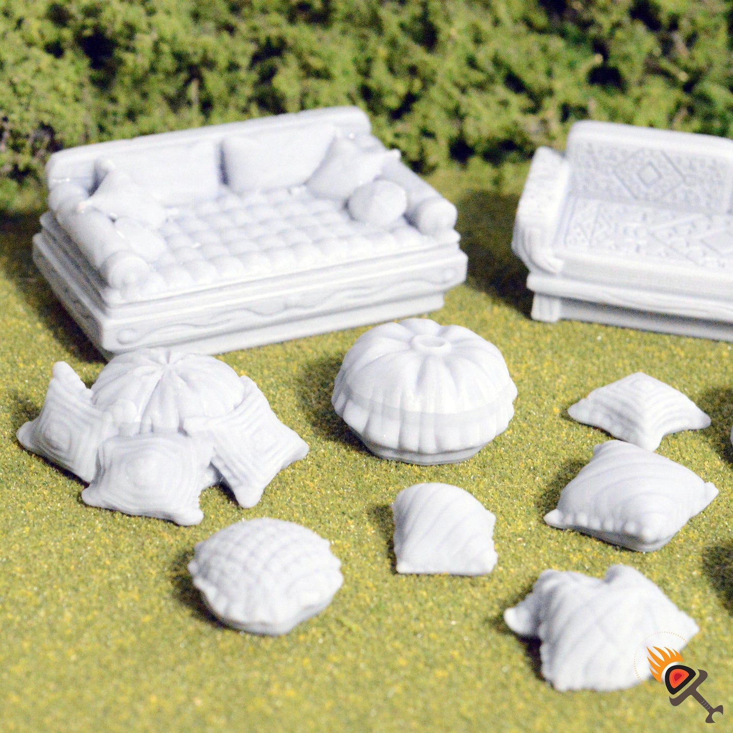 Miniature Couches, Cushions and Pillows 28mm 32mm for D&D Terrain, DnD Pathfinder Desert Palace Furniture